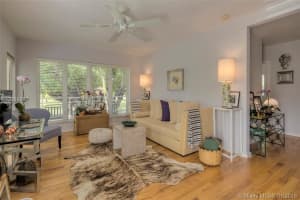 745 13th St APT 9, Miami Beach, FL 33139, Sold 04/25/16