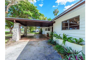 6340 Marlin Dr, Coral Gables, FL 33158, Sold 03/25/16