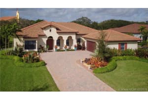 4425 Parkside Rd, Davie, FL 33328, Sold 08/05/16