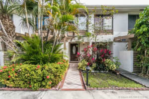 16467 NE 27th Ave, North Miami Beach, FL 33160, Sold 03/02/17