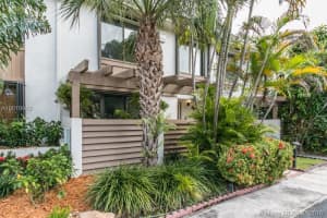 16467 NE 27th Ave, North Miami Beach, FL 33160, Sold 03/02/17