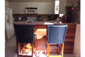 11532 NW 43rd Terrace, Doral, FL 33178, Sold 03/14/16