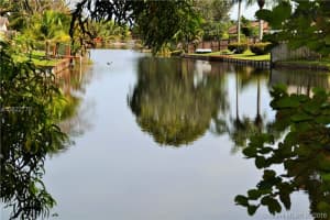 2730 SW 86th Way, Davie, FL 33328, Sold 04/27/16