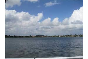 560 NW 120th Dr, Coral Springs, FL 33071, Sold 03/16/16