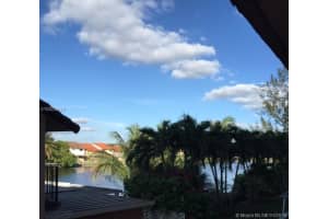 2775 W 52nd St, Hialeah, FL 33016, Sold 03/23/16