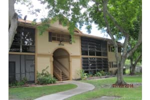 19055 NW 62nd Ave, Hialeah, FL 33015, Sold 03/29/16