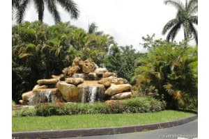 9404 SW 77th Ave APT M6, Miami, FL 33156, Sold 03/17/16