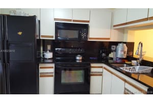 2444 NW 89th Dr, Coral Springs, FL 33065, Sold 04/26/16