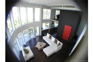 900 4th St, Miami Beach, FL 33139, Sold 07/15/16