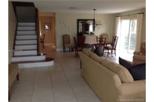 10335 NW 43rd Terrace, Doral, FL 33178, Sold 09/30/16