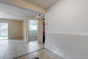 251 Palm Cir W, Pembroke Pines, FL 33025, Sold 04/08/16