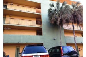 310 Fontainebleau Blvd, Miami, FL 33172, Sold 04/25/16