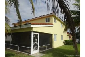 570 SE 30th Dr, Homestead, FL 33033, Sold 04/27/16