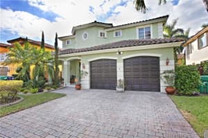 6684 SW 163rd Pl, Miami, FL 33193, Sold 05/19/16