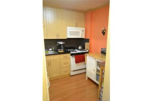 13120 SW 92nd Ave, Miami, FL 33176, Sold 03/22/16