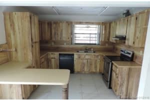 11521 SW 34th Ln, Miami, FL 33165, Sold 05/31/16