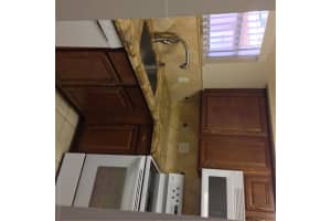 4235 N University Dr, Sunrise, FL 33351, Sold 08/15/16