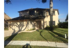 1301 SW 87th Way, Pembroke Pines, FL 33025, Sold 03/21/16