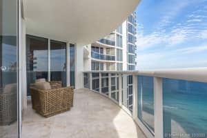 17201 Collins Ave, Sunny Isles Beach, FL 33160, Sold 02/19/21