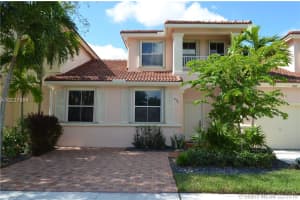878 NW 133rd Ave, Pembroke Pines, FL 33028, Sold 03/31/16