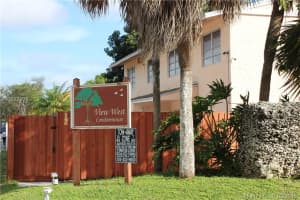 15690 SW 82nd Cir Ln, Miami, FL 33193, Sold 09/08/16