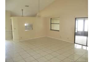 30 Peachtree Pl, Boynton Beach, FL 33436, Sold 05/20/16