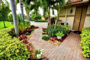 9701 Darlington Pl, Cooper City, FL 33328, Sold 04/06/16