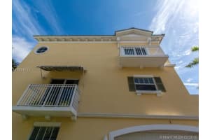 713 SE 16th St, Fort Lauderdale, FL 33316, Sold 03/21/16