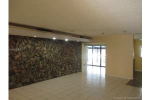 7001 Crown Gate Pl, Miami Lakes, FL 33014, Sold 06/09/16