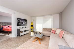 345 Ocean Dr, Miami Beach, FL 33139, Sold 04/29/16