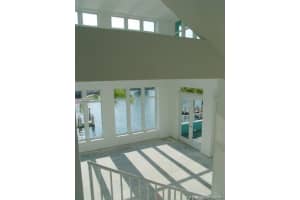 240 Ari Way, Miami Beach, FL 33141, Sold 02/03/16