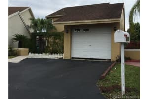7042 SW 103rd Pl, Miami, FL 33173, Sold 12/25/16