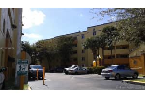 19 SW 82nd Ln, Miami, FL 33193, Sold 02/23/16