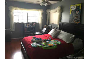 18935 NW 62nd Ave, Hialeah, FL 33015, Sold 04/20/16