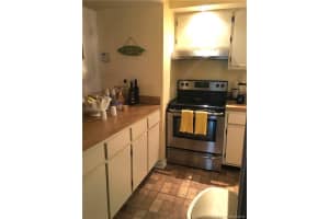 18935 NW 62nd Ave, Hialeah, FL 33015, Sold 04/20/16