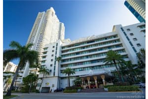6345 Collins Ave, Miami Beach, FL 33141, Sold 04/14/16