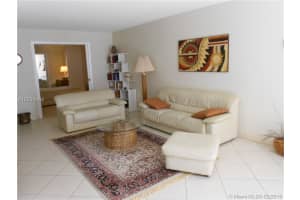 2401 Collins Ave, Miami Beach, FL 33140, Sold 05/25/16