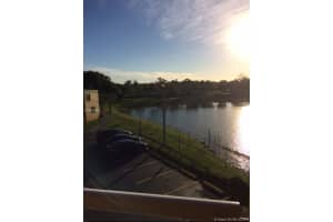 9735 Fontainebleau Blvd G305, Miami, FL 33172, Sold 03/15/16