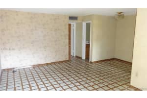 1855 W 60th St, Hialeah, FL 33012, Sold 03/04/16