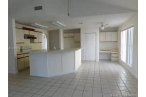 2331 Fairmont Ave, Miramar, FL 33025, Sold 04/29/16