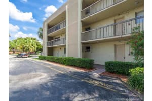 7020 Nova Dr #102d, Davie, FL 33317, Sold 07/01/16