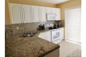 5725 NW 109th Ave, Doral, FL 33178, Sold 04/19/16
