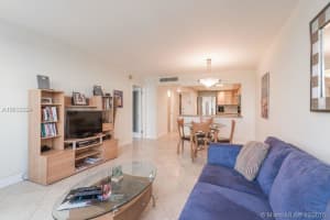 1020 Meridian Ave, Miami Beach, FL 33139, Sold 06/01/16