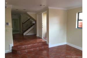 19551 Cypress Ct, Hialeah, FL 33015, Sold 04/14/16
