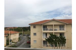 6940 NW 179th St, Hialeah, FL 33015, Sold 06/10/16