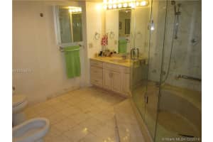 8877 Collins Ave, Surfside, FL 33154, Sold 07/27/16
