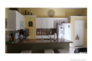595 SE 28th Ln, Homestead, FL 33033, Sold 06/01/16