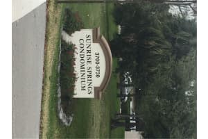 3720 NW 88th Ave, Sunrise, FL 33351, Sold 06/20/16