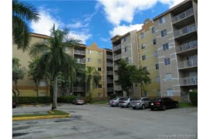 15231 SW 80th St, Miami, FL 33193, Sold 05/04/16