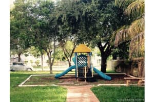 15231 SW 80th St, Miami, FL 33193, Sold 05/04/16